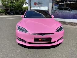 Vollfolierungtesla-s-pink-glitzer05