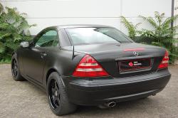 vollfolierungmercedesslkcrocoleder35