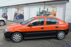 OpelAstraVollfolierungschwarzorange-006