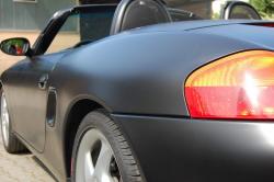 vollfolierungporscheboxsterschwarzmatt10