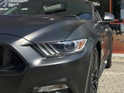 Vollfolierungford-mustang-schwarz-matt06