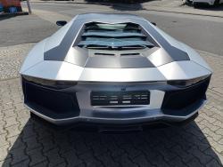 Vollfolierunglamborghini-aventador-chrome-matt75