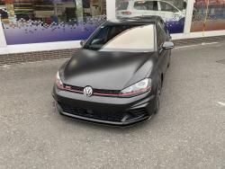 Vollfolierungvwgolf7-gti-schwarz-matt08