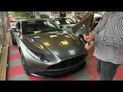 Aston Martin DB11 AXT Vandalismus