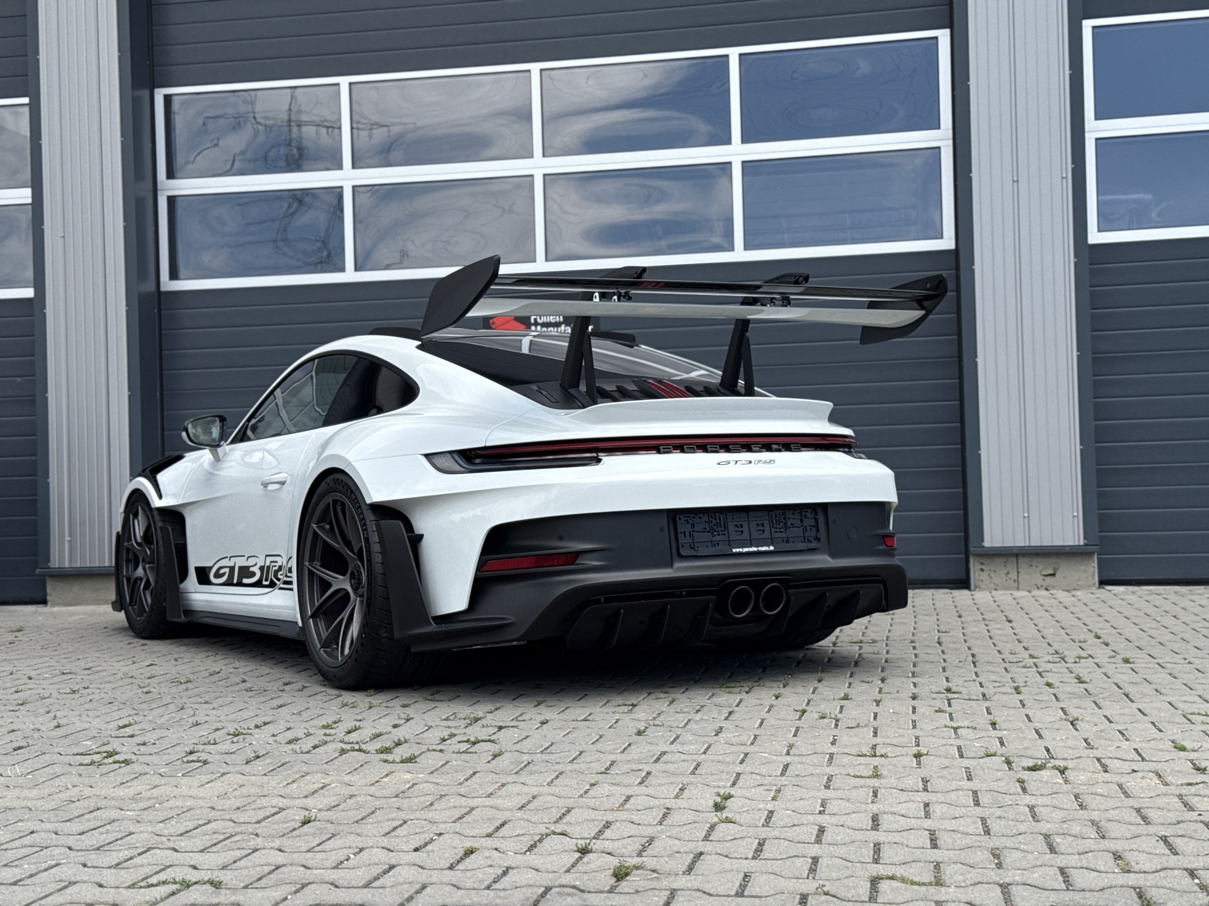 Porsche 911 992.1 weissach weiß