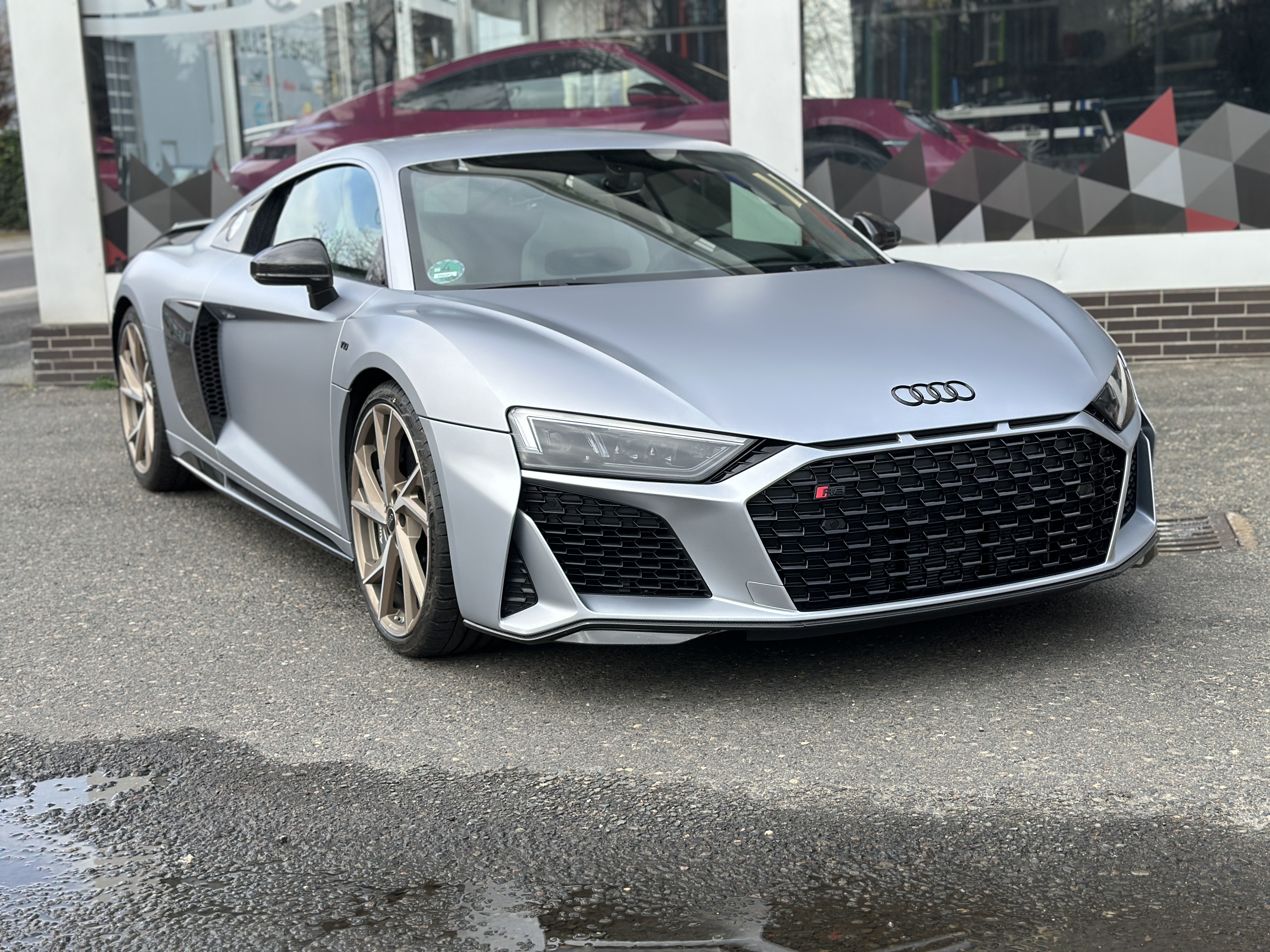 Audi R8 matt voll silber Vollfolierung