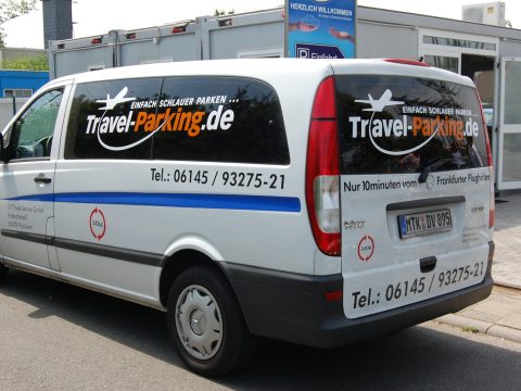 Beschriftung Mercedes Vito Travel Parking