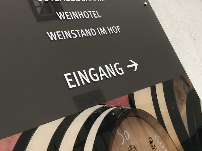 Acrylschilder mit Druck Weingut – Bild 1