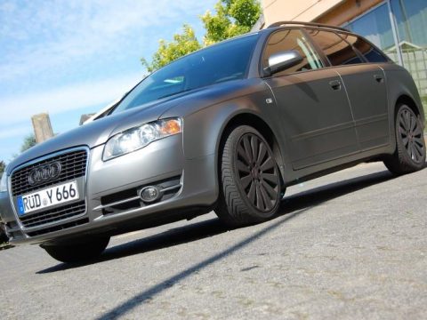 Audi A4 Vollfolierung