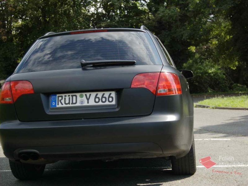 Audi A4 Vollfolierung – Bild 4