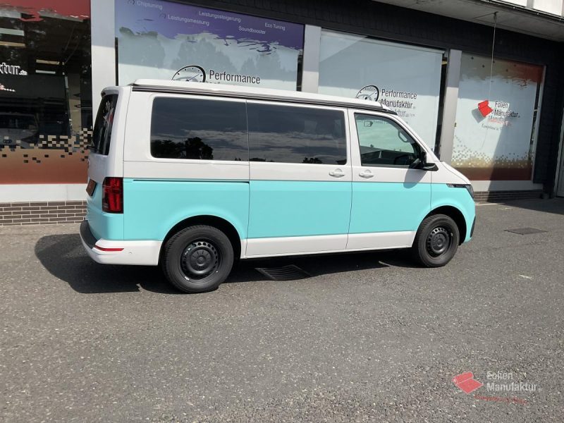 VW T6 zwei Farben bicolor Vollfolierung türkis – Bild 4
