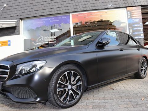 Mercedes E Klasse Vollfolierung