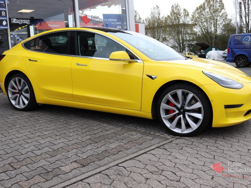 Tesla Model 3 Full Wrap – Bild 2