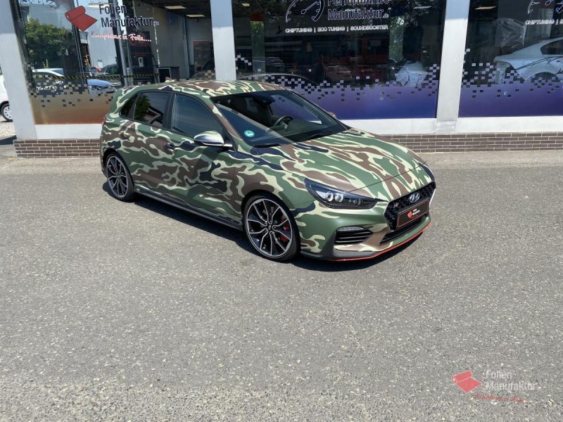 Hyundai i30N Full Wrap Camouflage – Bild 2