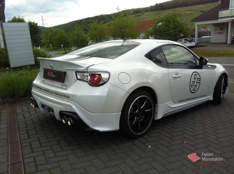 Toyota GT86 Designfolierung – Bild 4