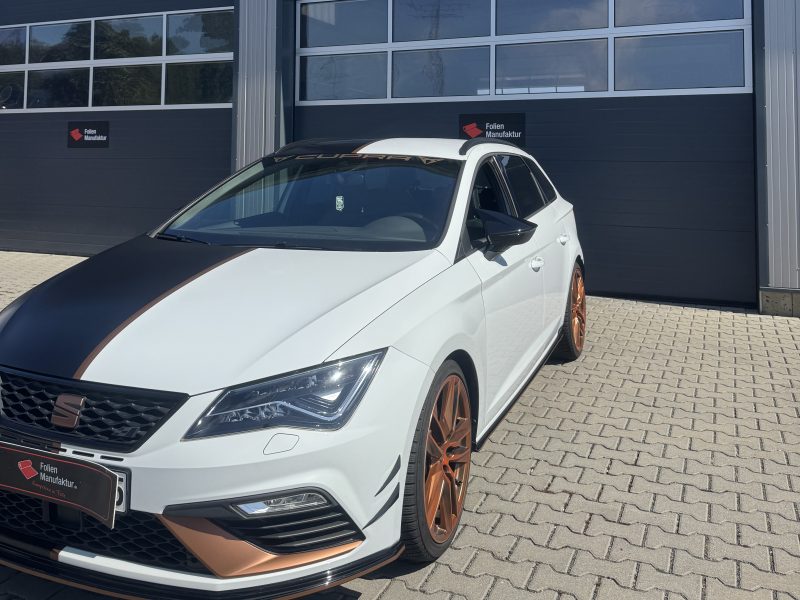 Seat Leon St 300 Teilfolierung – Bild 1