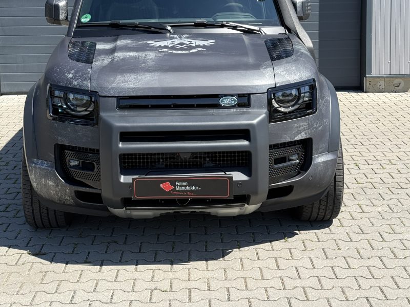 Land Rover Defender 110 Vollfolierung – Bild 10