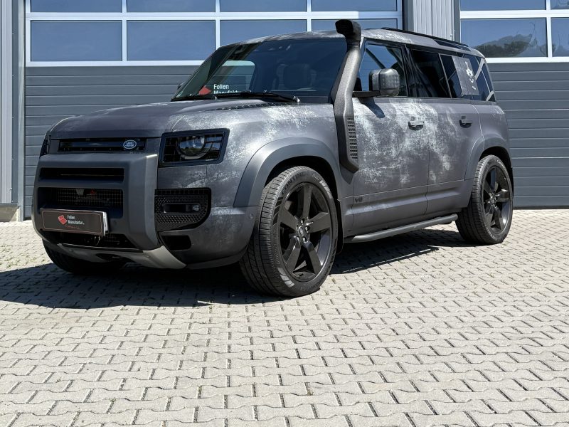 Land Rover Defender 110 Vollfolierung – Bild 17