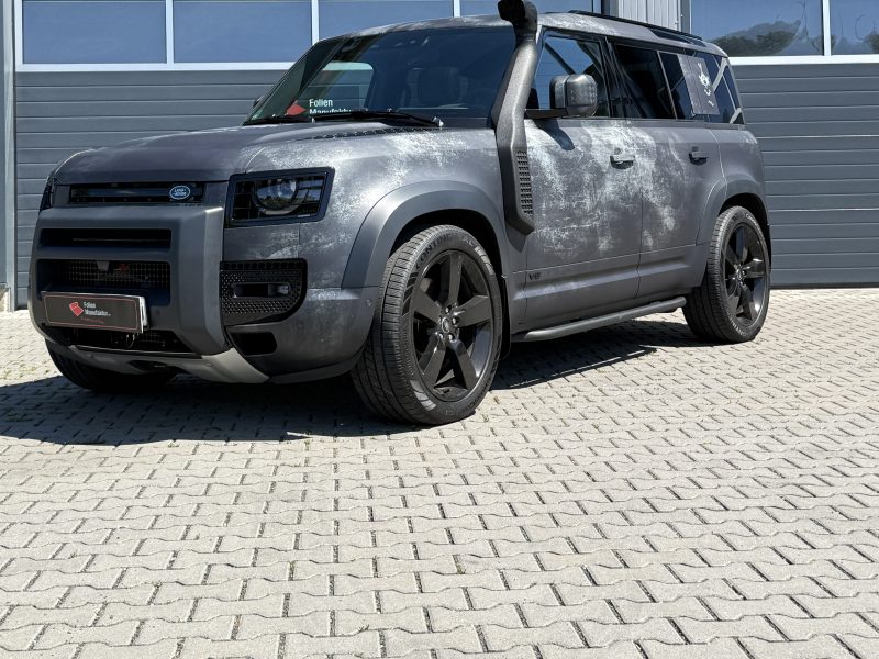 Land Rover Defender 110 Vollfolierung – Bild 16