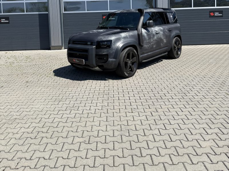 Land Rover Defender 110 Vollfolierung – Bild 18