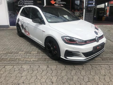 VW Golf GTI TCR Designfolierung