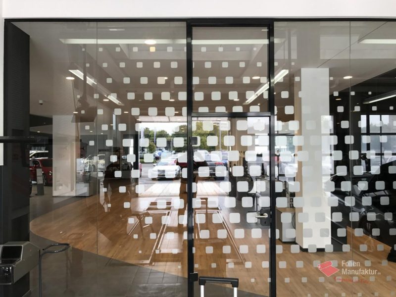 Milchglasfolierung Pixelschwarm – Bild 3