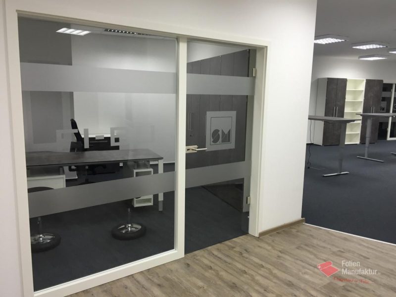 Frosted Glass Film with Logo – Bild 1