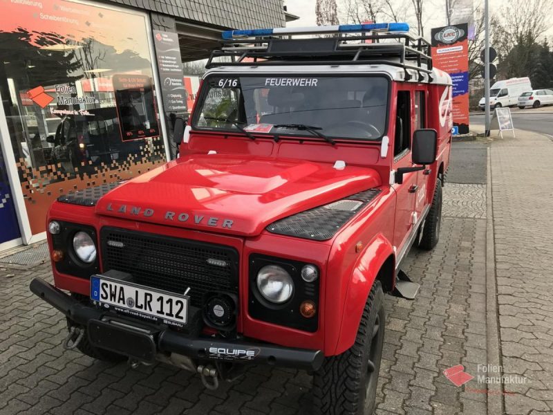 Landrover Defender Vollfolierung – Bild 1