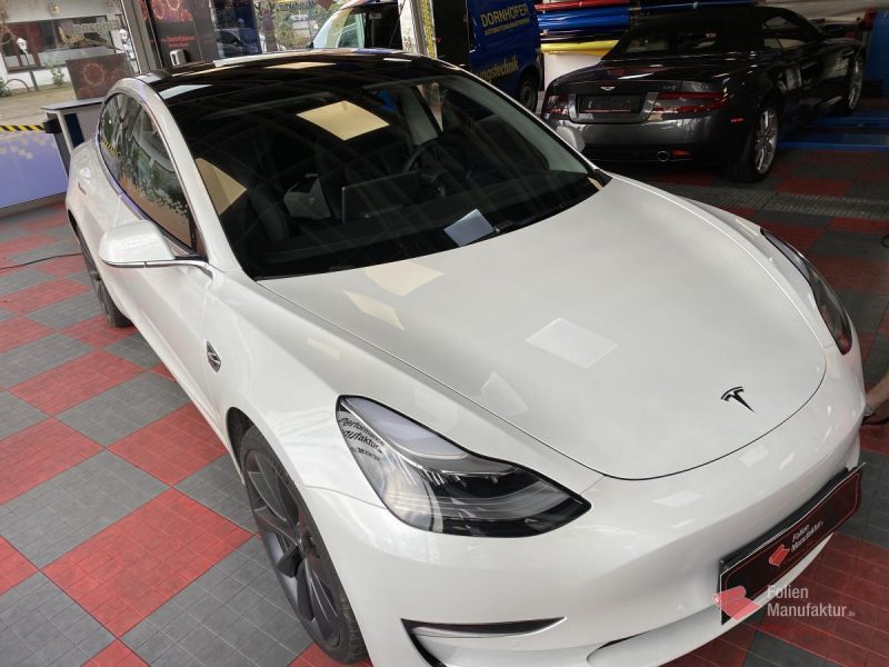 Tesla Model 3 chrome delete – Bild 1