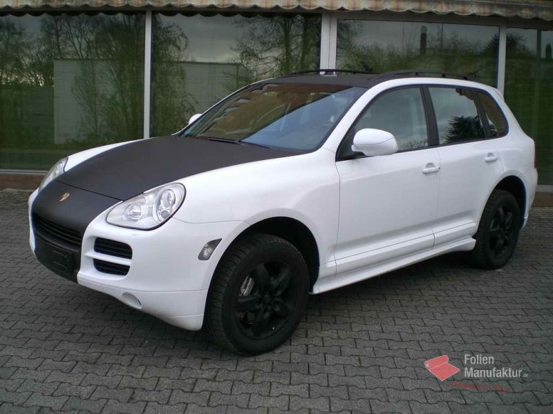 Porsche Cayenne Vollfolierung – Bild 1