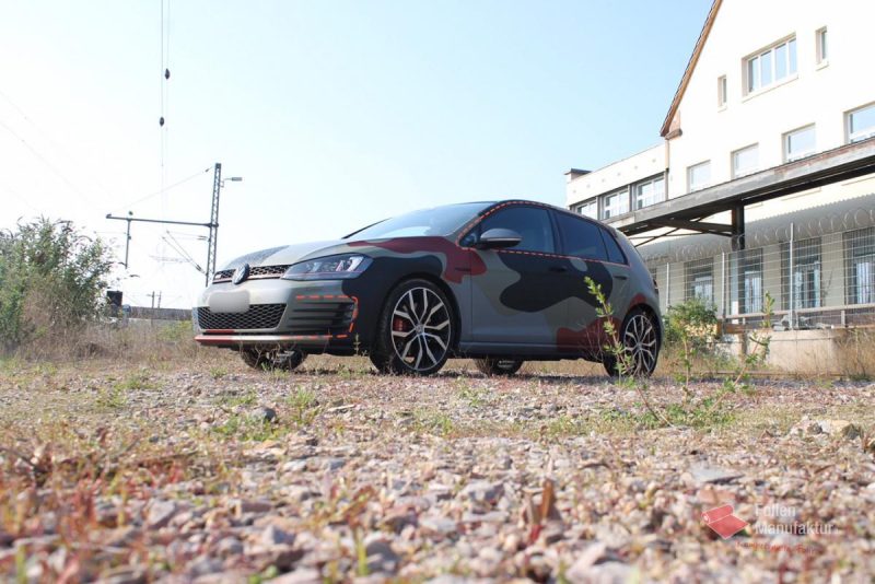 VW Golf GTI Vollfolierung – Bild 2
