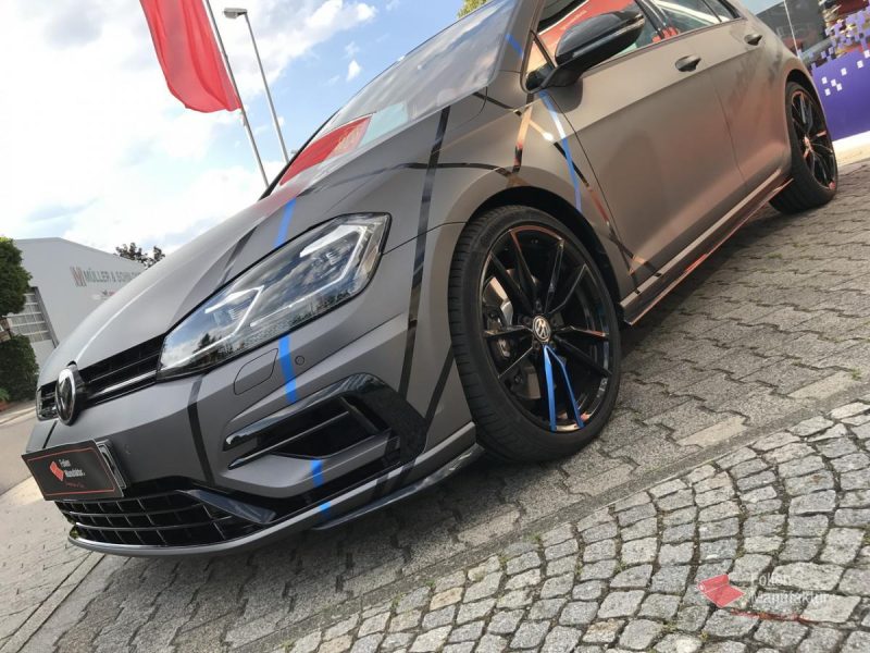 VW Golf R Vollfolierung – Bild 2