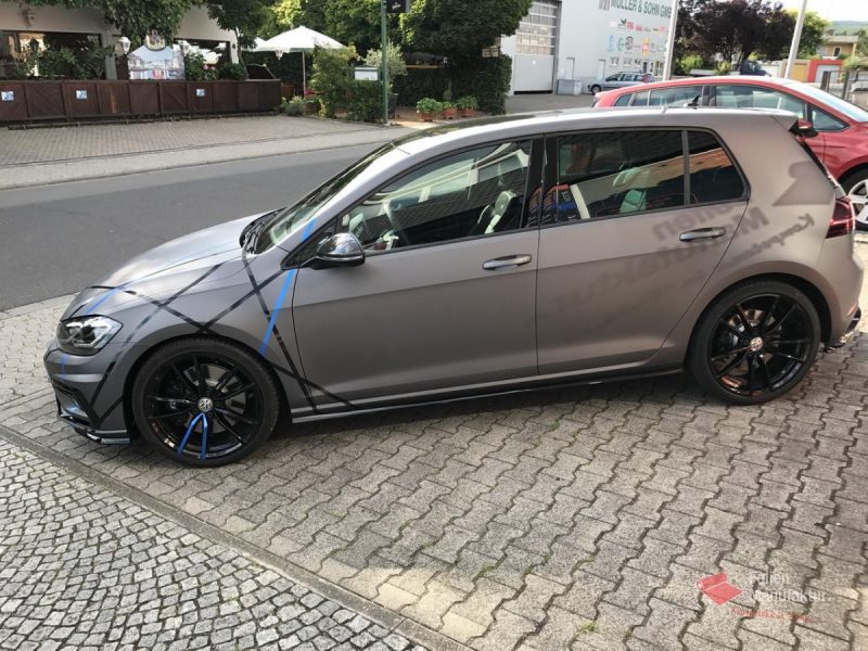 VW Golf R Vollfolierung – Bild 3