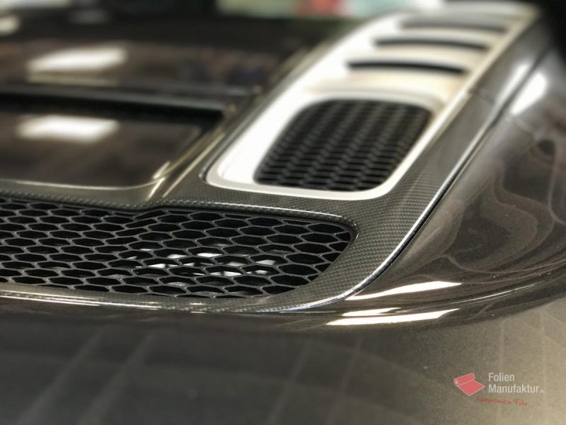 Audi R8 Teilfolierung Carbon – Bild 2