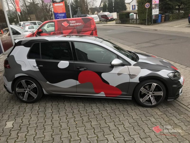 VW Golf R Camouflage Vollfolierung – Bild 5