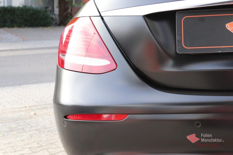 Mercedes E Klasse Vollfolierung – Bild 9