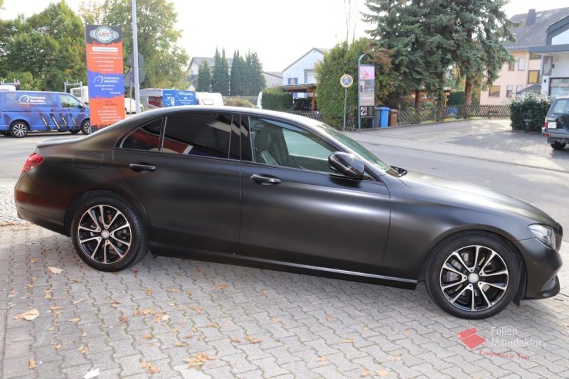 Mercedes E Klasse Vollfolierung – Bild 8