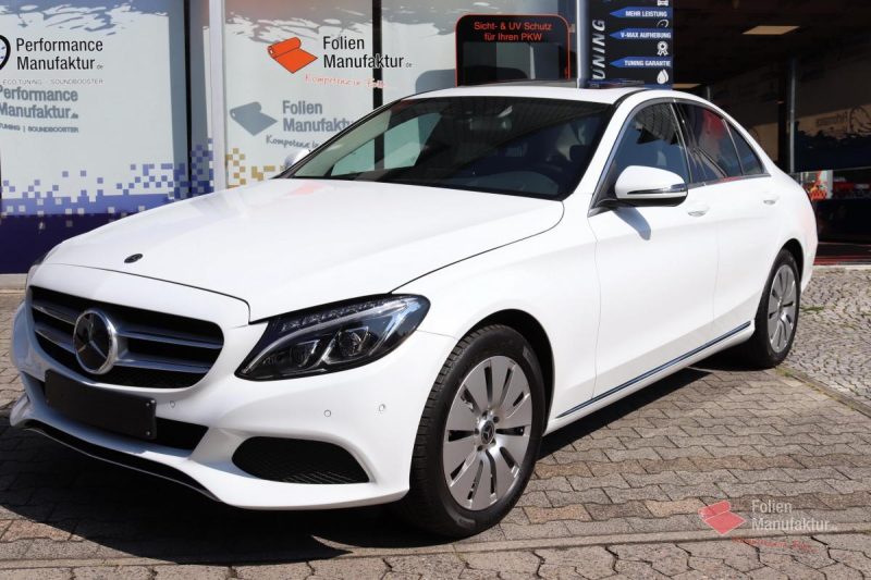 Mercedes E Klasse Vollfolierung – Bild 1