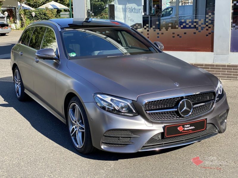 Mercedes E Klasse Full Wrap – Bild 1