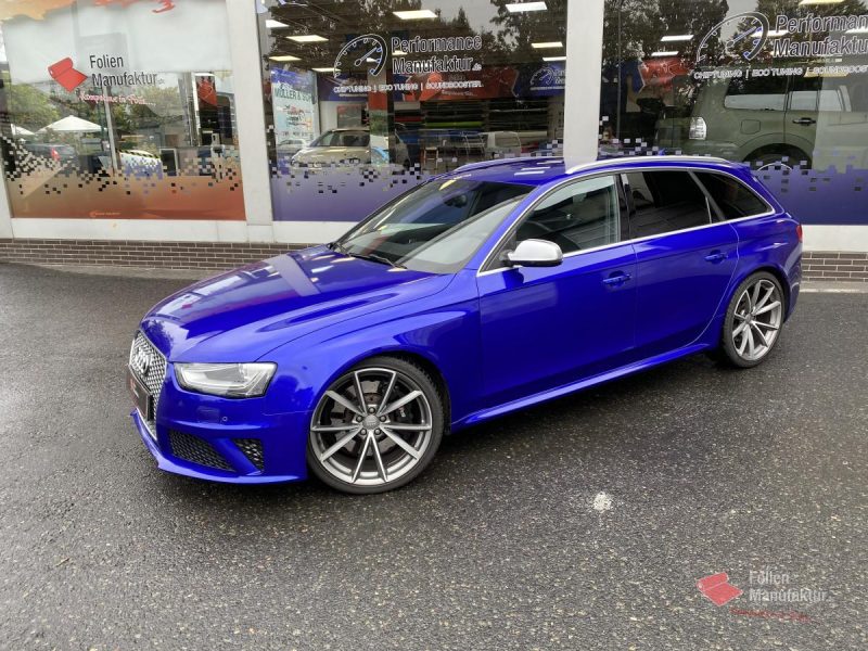 Audi RS4 Vollfolierung – Bild 2