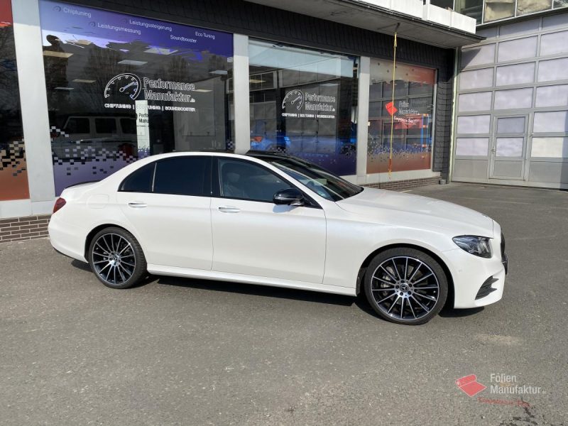 Mercedes E Klasse Full Wrap – Bild 1
