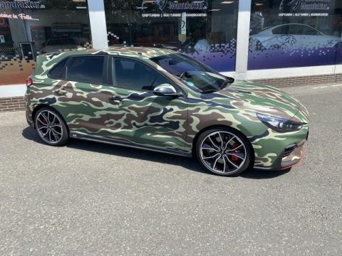 Hyundai i30N Vollfolierung Camouflage