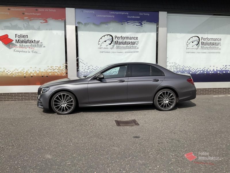 Mercedes E Klasse Vollfolierung – Bild 5
