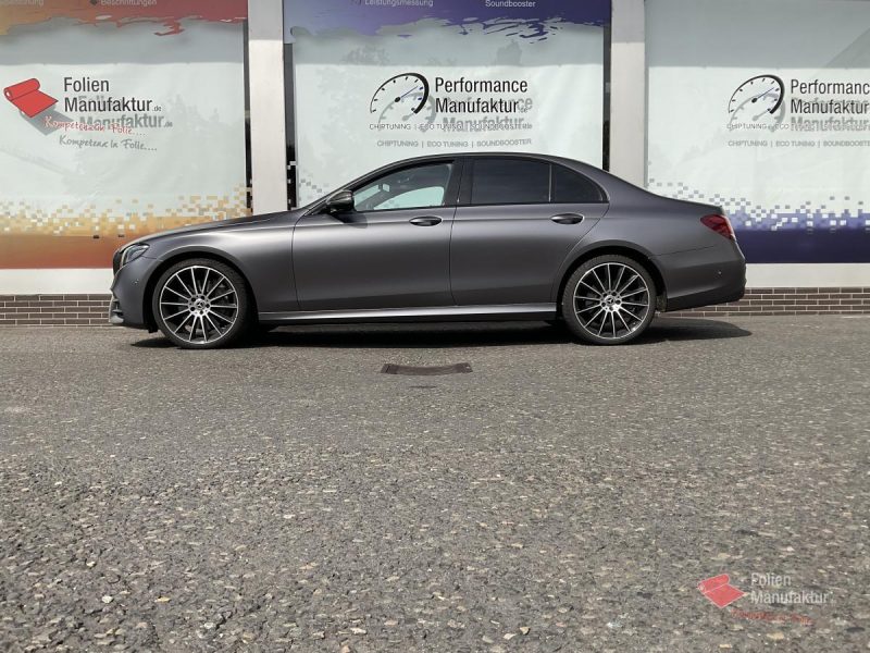 Mercedes E Klasse Vollfolierung – Bild 6