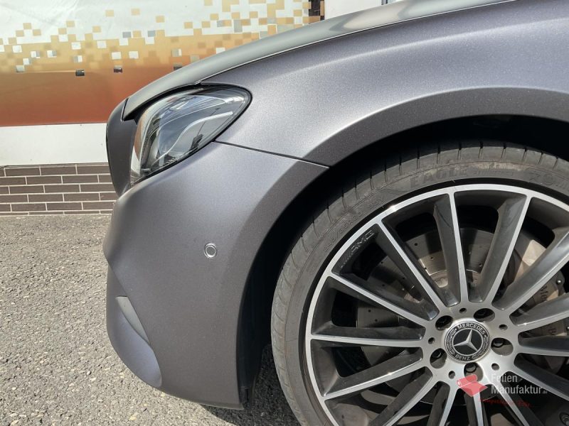 Mercedes E Klasse Vollfolierung – Bild 8