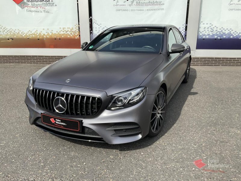 Mercedes E Klasse Vollfolierung – Bild 4