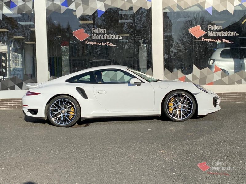 Porsche 911 Full Wrap – Bild 1