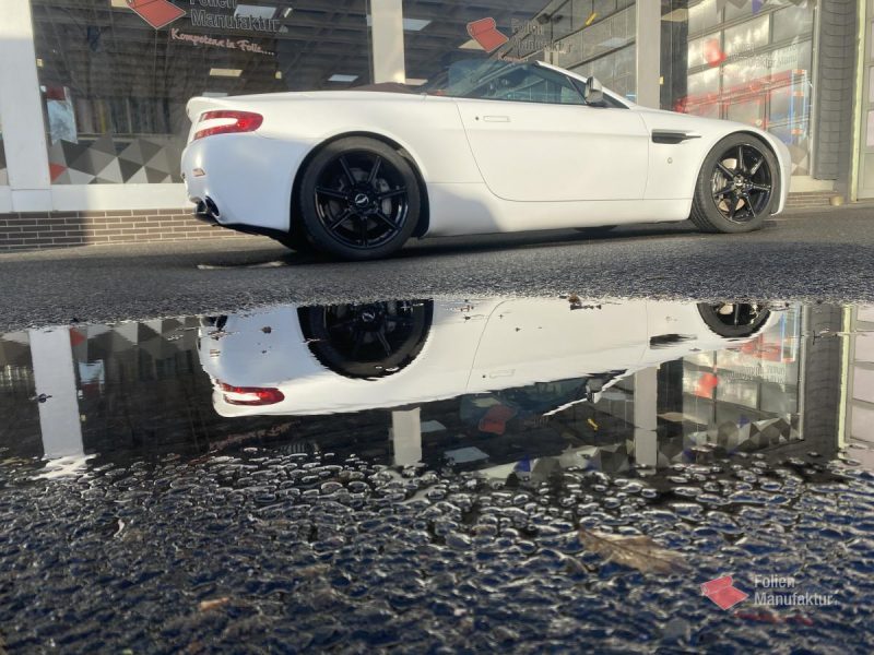 Aston Martin Vantage V8 Full Wrap – Bild 2