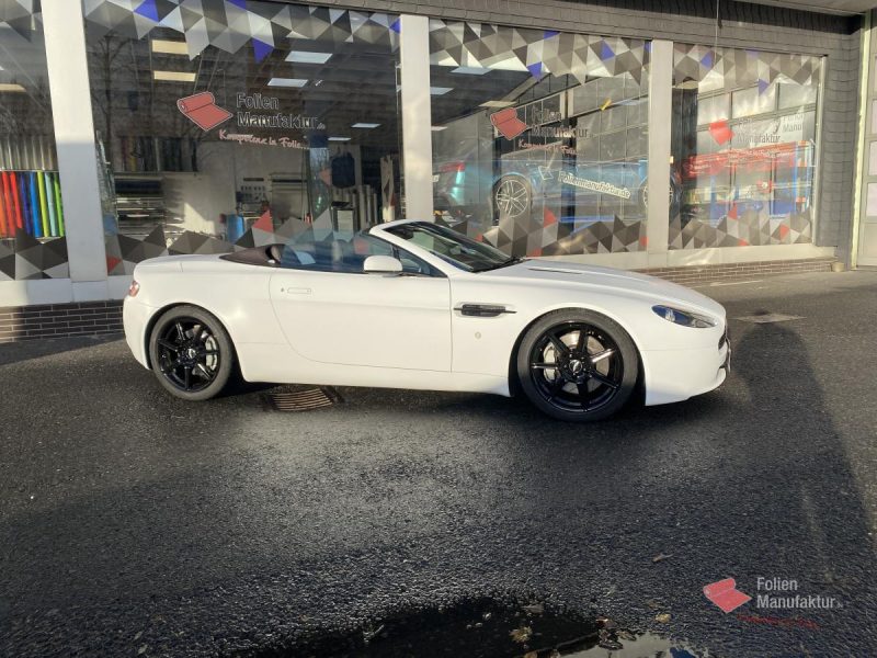 Aston Martin Vantage V8 Full Wrap – Bild 3