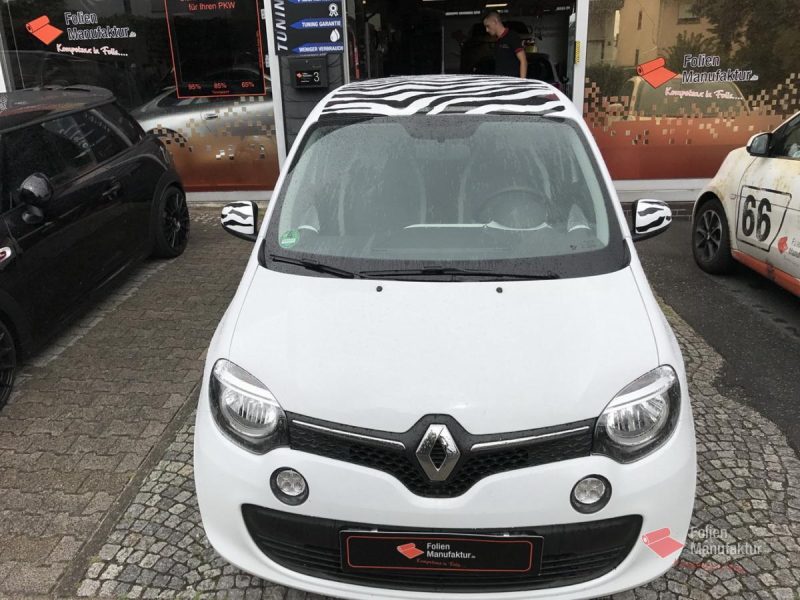 Renault Clio Zebrafolierung – Bild 2